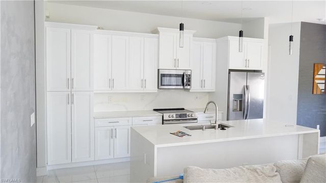 502 Tropicana PKWY W, Cape Coral, FL 33993