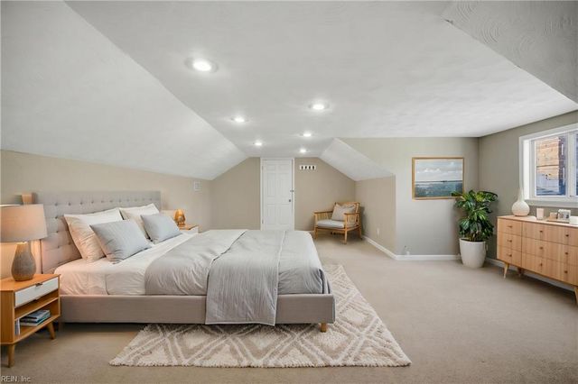 328 Alpine DR, Chesapeake, VA 23322