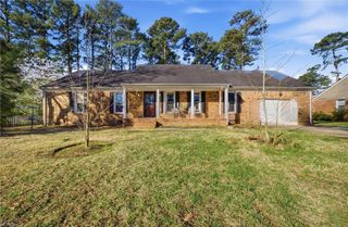 328 Alpine DR, Chesapeake, VA 23322