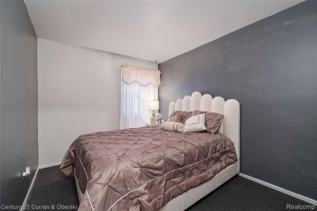 2768 Glenbridge Court, Ann Arbor, MI 48104