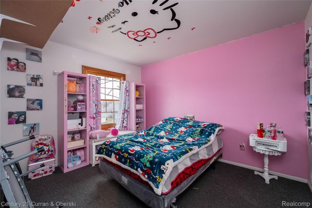 2768 Glenbridge Court, Ann Arbor, MI 48104