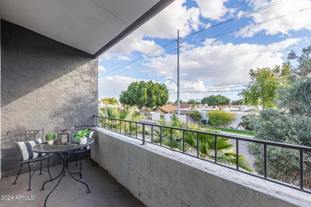 1602 E OCOTILLO Road 121, Phoenix, AZ 85016