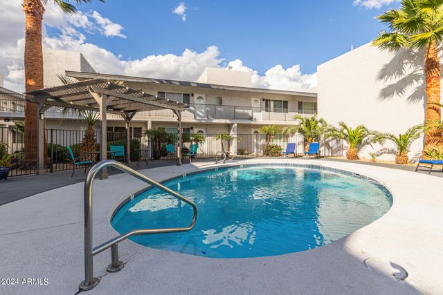 1602 E OCOTILLO Road 121, Phoenix, AZ 85016