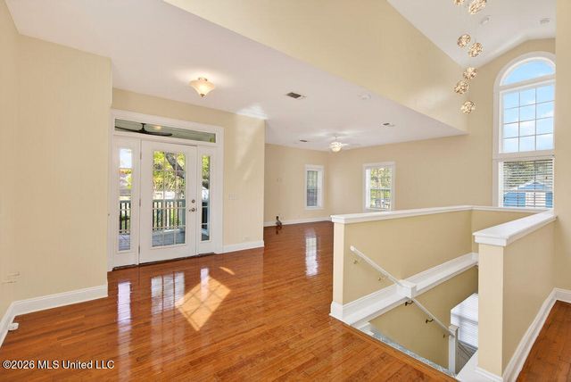 176 Acacia Avenue, Biloxi, MS 39530