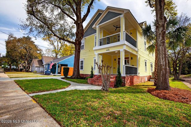 176 Acacia Avenue, Biloxi, MS 39530