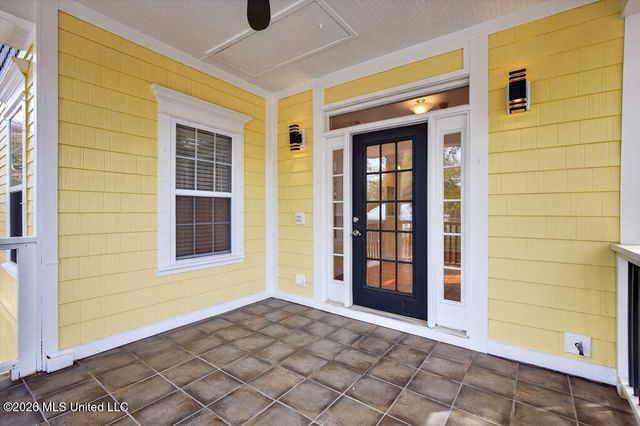 176 Acacia Avenue, Biloxi, MS 39530