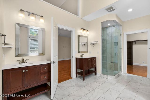 176 Acacia Avenue, Biloxi, MS 39530