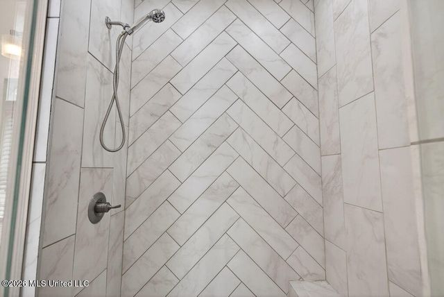 176 Acacia Avenue, Biloxi, MS 39530