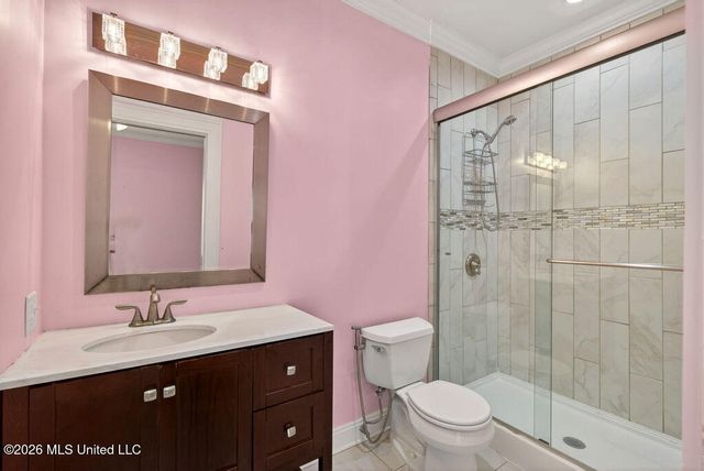 176 Acacia Avenue, Biloxi, MS 39530