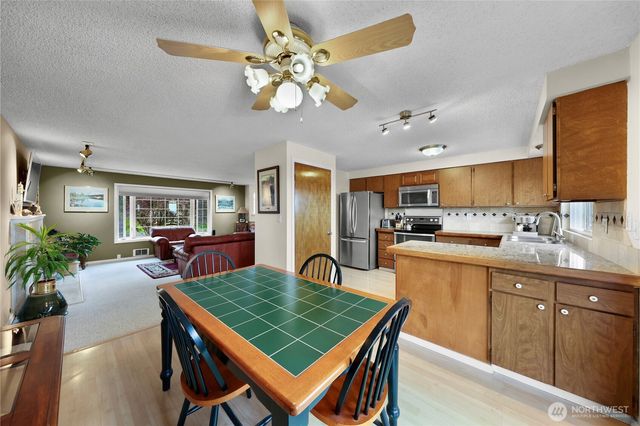 4930 72nd Drive NE, Marysville, WA 98270