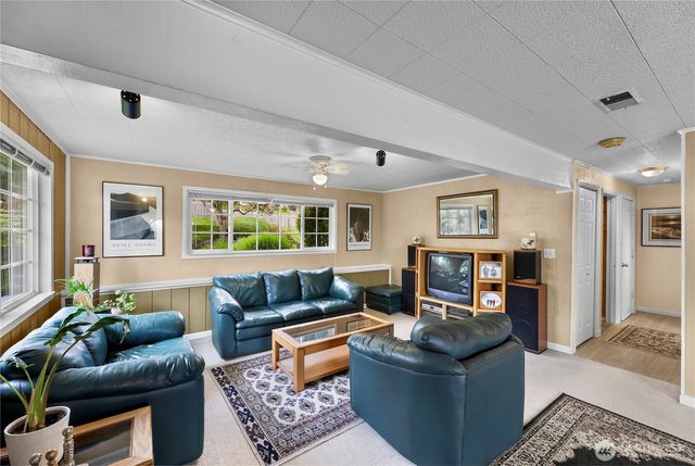 4930 72nd Drive NE, Marysville, WA 98270