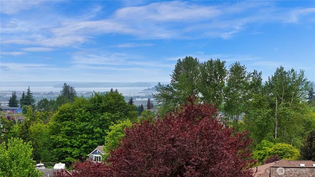 4930 72nd Drive NE, Marysville, WA 98270