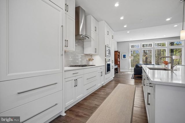 5344 MERRIAM ST, Bethesda, MD 20814