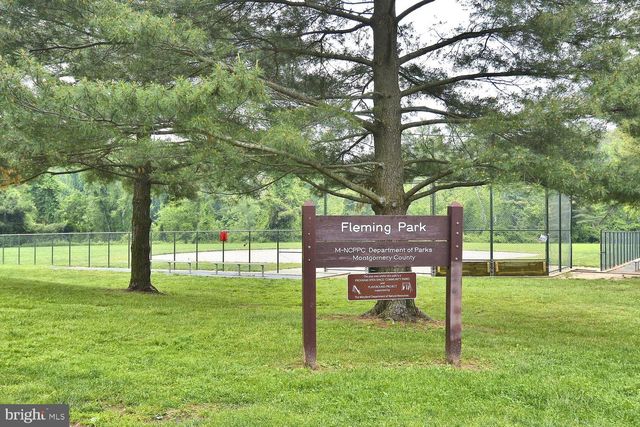 5344 MERRIAM ST, Bethesda, MD 20814