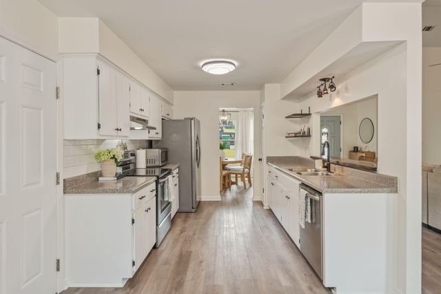 2751 Keats Drive, Crestview, FL 32539