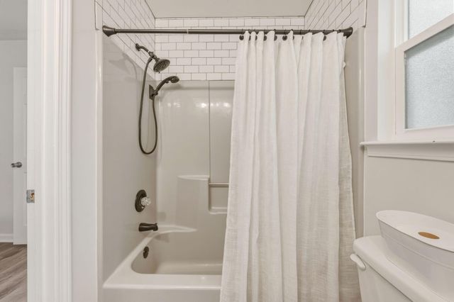 2751 Keats Drive, Crestview, FL 32539