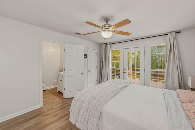 2751 Keats Drive, Crestview, FL 32539