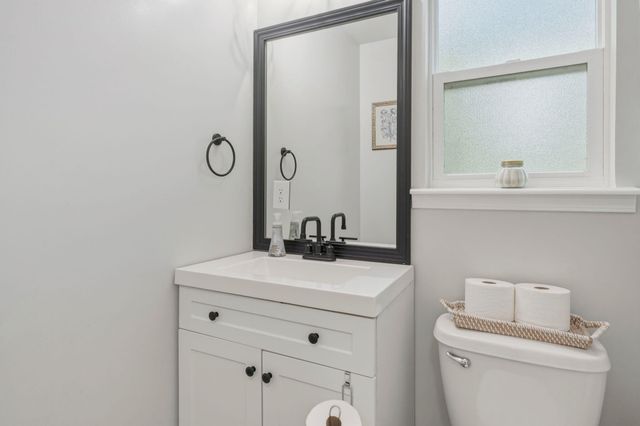 2751 Keats Drive, Crestview, FL 32539