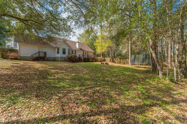 2751 Keats Drive, Crestview, FL 32539