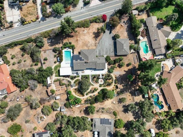 12218 Fuerte dr, El Cajon, CA 92020