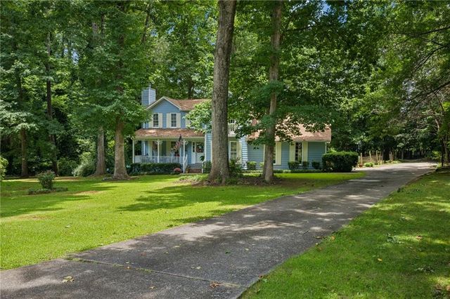 5137 Camilla Court SW, Lilburn, GA 30047