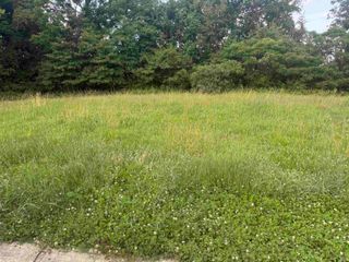 417 Summer Lake Drive, Bedford, IN 47421