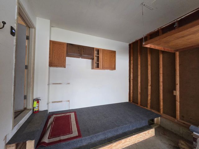 951 W Village Circle SE, Rochester, MN 55904