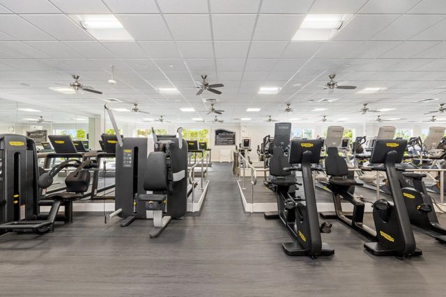 16600 Senterra Drive, Delray Beach, FL 33484