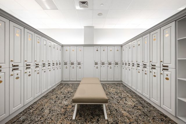 16600 Senterra Drive, Delray Beach, FL 33484