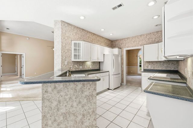 1056 Yellow Jasmine Dr., Longs, SC 29568