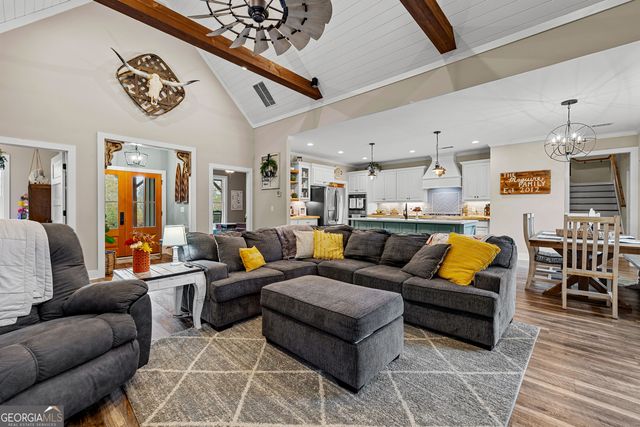 101 Trent Jones Circle, Meansville, GA 30256