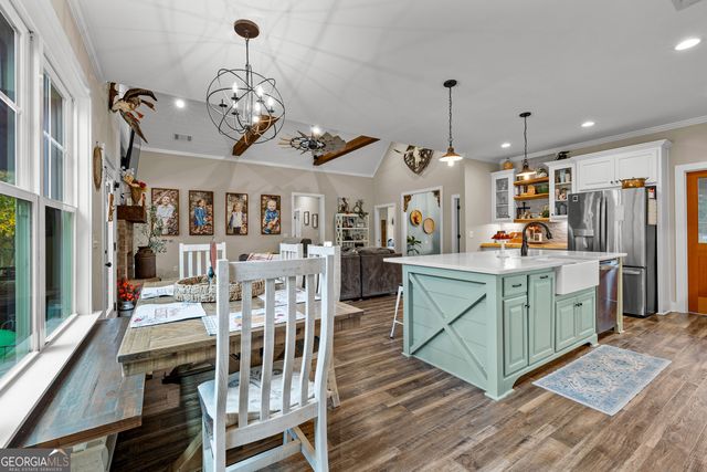 101 Trent Jones Circle, Meansville, GA 30256