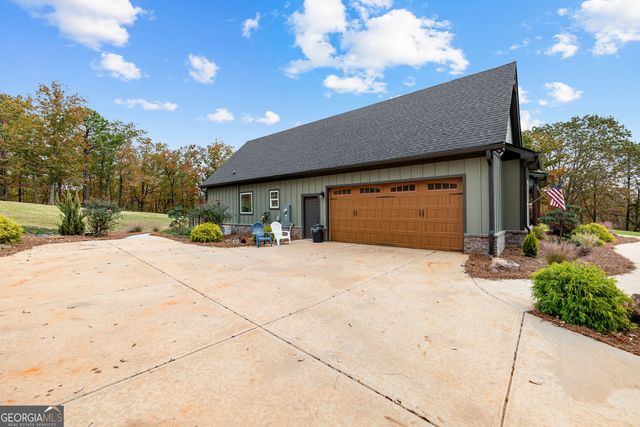 101 Trent Jones Circle, Meansville, GA 30256