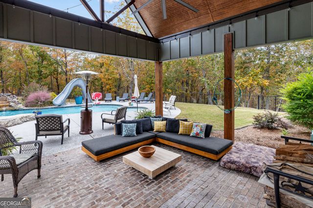 101 Trent Jones Circle, Meansville, GA 30256