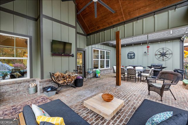 101 Trent Jones Circle, Meansville, GA 30256