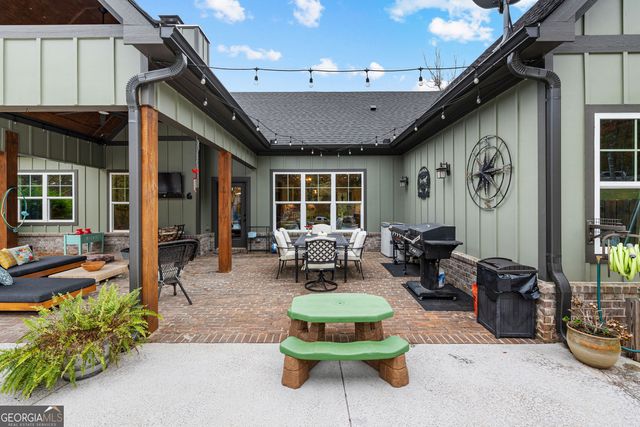 101 Trent Jones Circle, Meansville, GA 30256