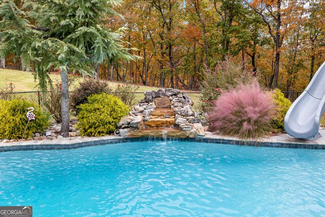 101 Trent Jones Circle, Meansville, GA 30256