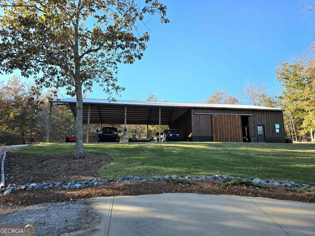 101 Trent Jones Circle, Meansville, GA 30256