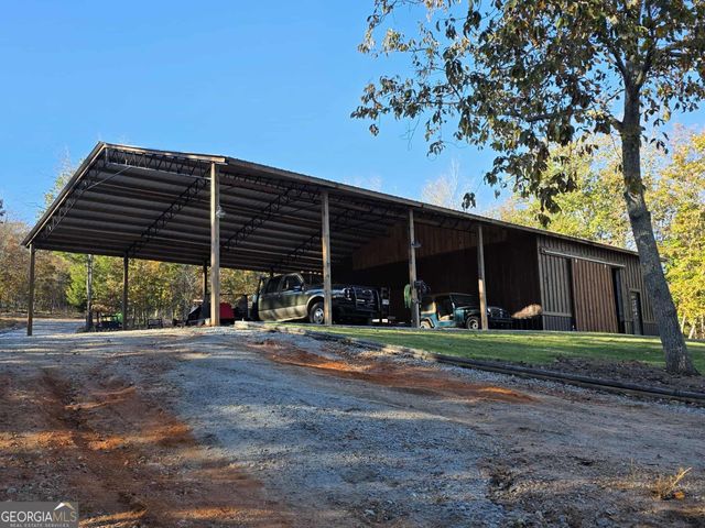 101 Trent Jones Circle, Meansville, GA 30256