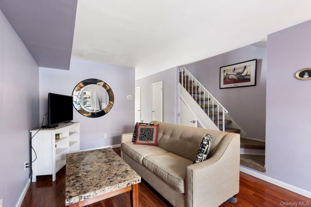 50 Caswell Lane, Staten Island, NY 10314