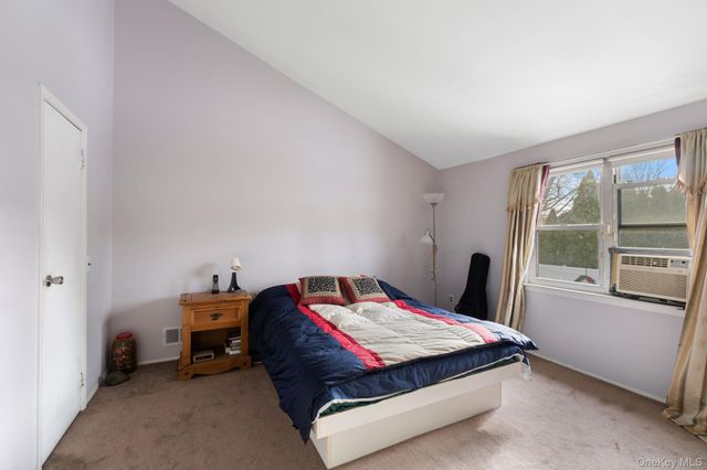 50 Caswell Lane, Staten Island, NY 10314