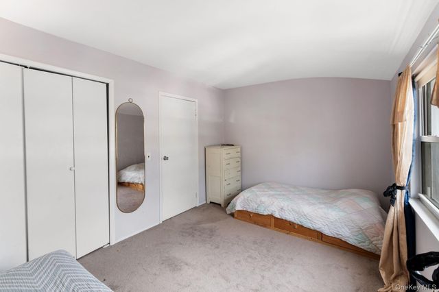 50 Caswell Lane, Staten Island, NY 10314