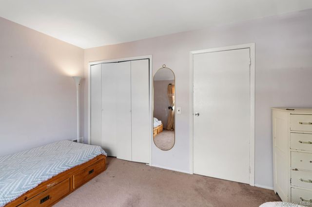 50 Caswell Lane, Staten Island, NY 10314