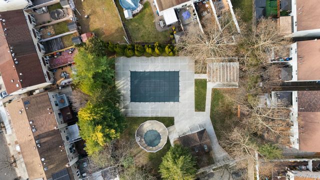 50 Caswell Lane, Staten Island, NY 10314