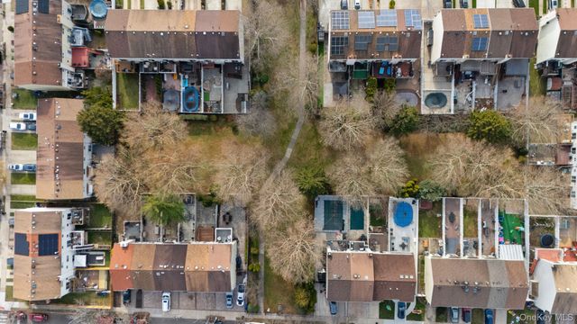 50 Caswell Lane, Staten Island, NY 10314