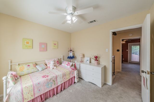 1941 Shorewood Drive, Grapevine, TX 76051