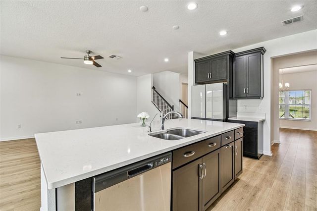 11127 SUNDRIFT DRIVE, Tampa, FL 33647
