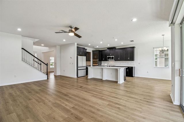 11127 SUNDRIFT DRIVE, Tampa, FL 33647