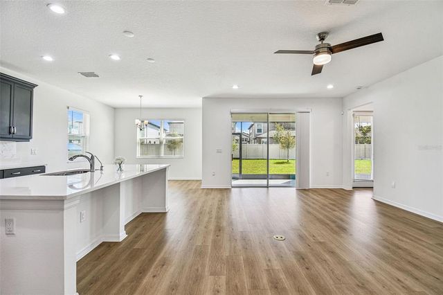 11127 SUNDRIFT DRIVE, Tampa, FL 33647