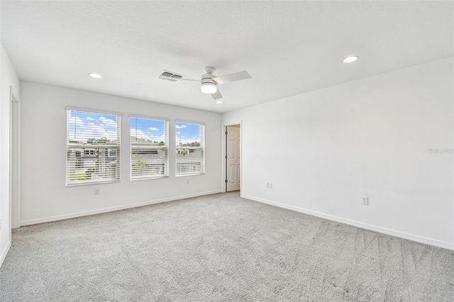 11127 SUNDRIFT DRIVE, Tampa, FL 33647